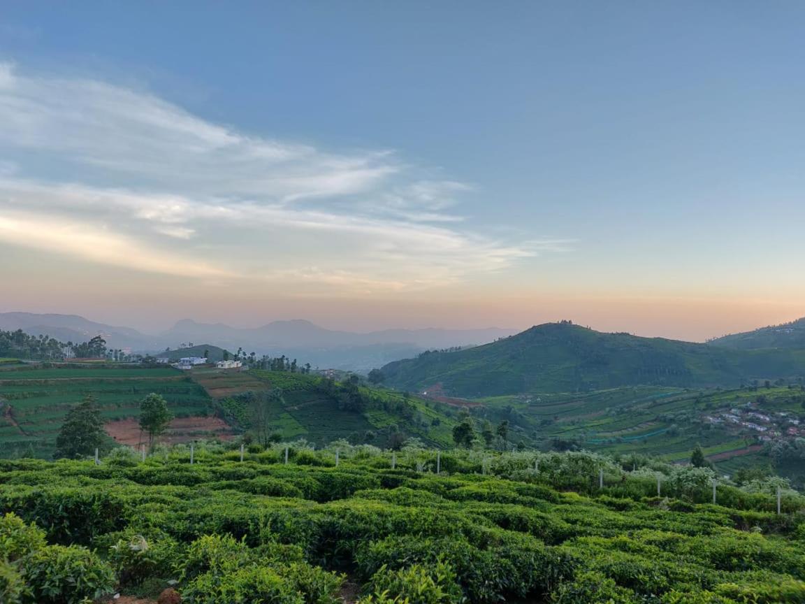 Mountain Trails Hotel Ooty Exterior photo